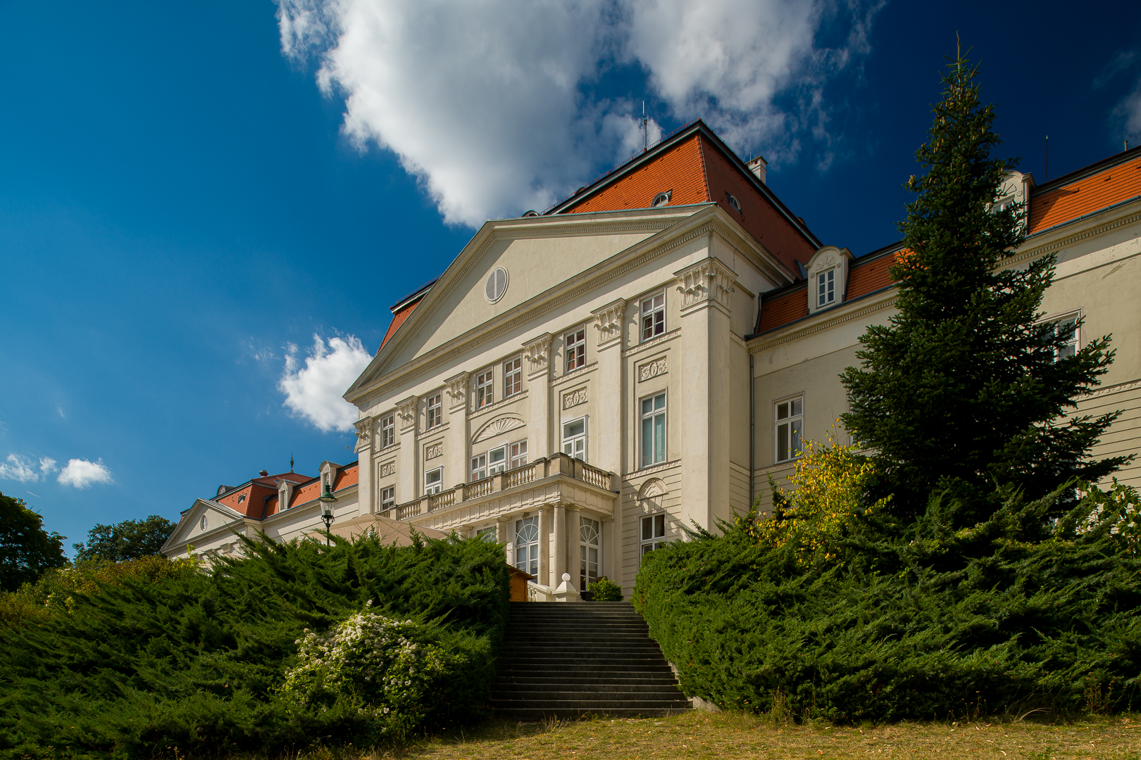 Austria Trend Hotel Schloss Wilhelminenberg — Vienna