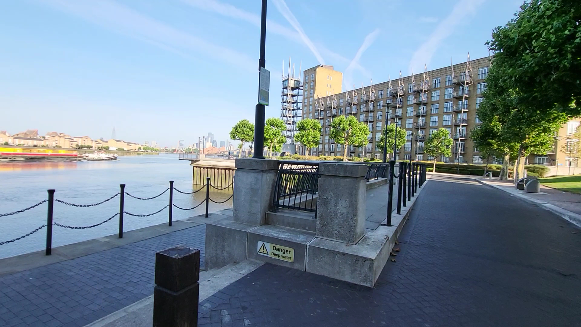 Canary Riverside Plaza Hotel — London conference hotel