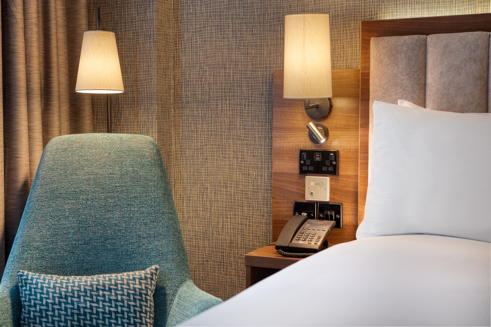 DoubleTree by Hilton London - Chelsea exterior